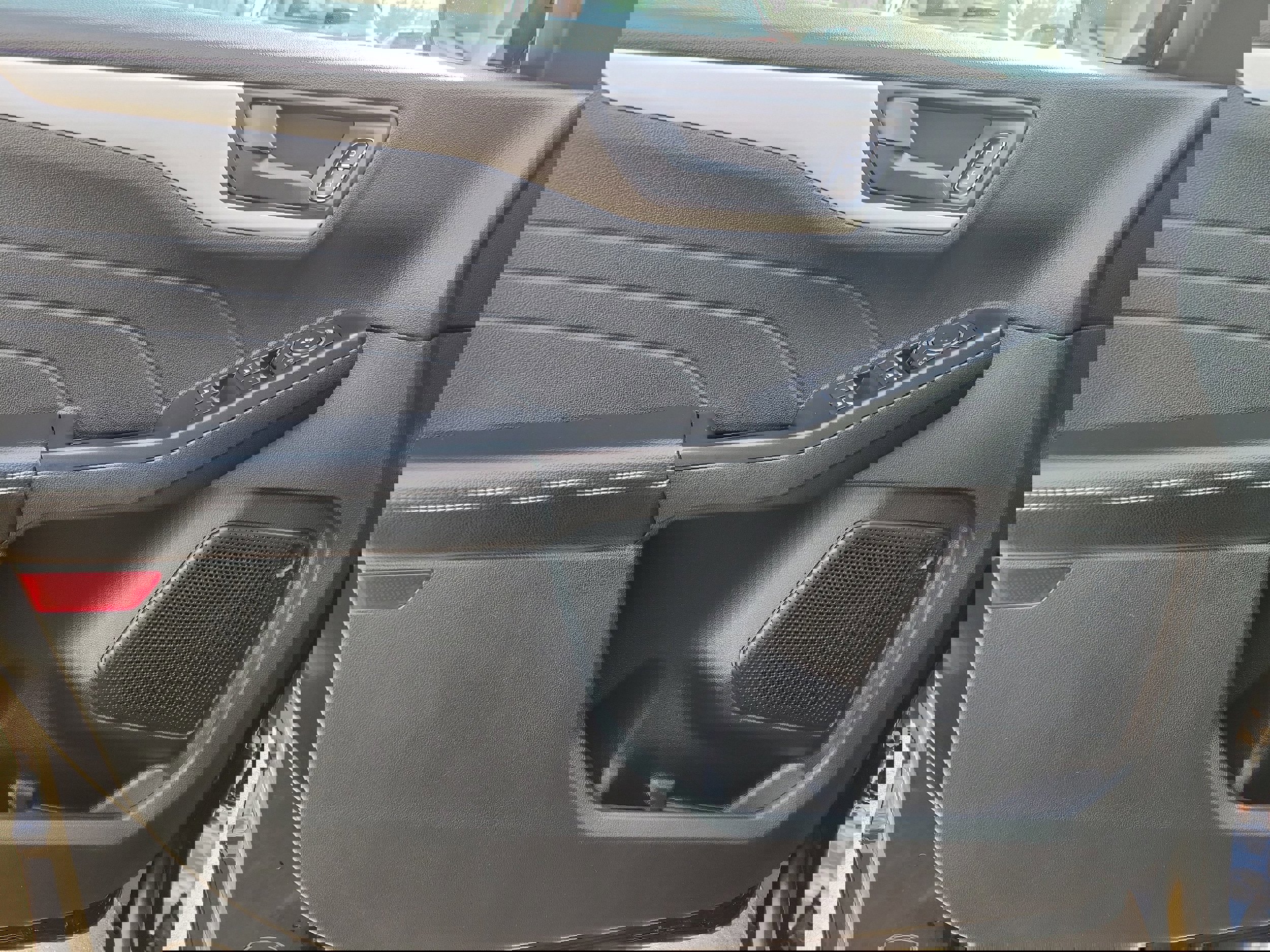 Certified 2022 Ford Escape SE w/ Convenience Package AWD/4WD image 18