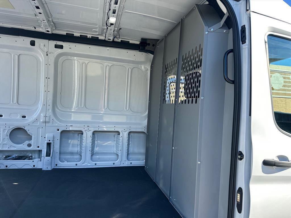 Certified 2025 Ford Transit 250 148 Medium Roof image 23