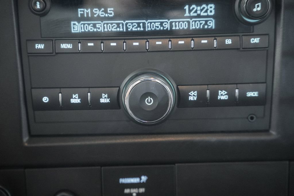 Used 2024 GMC Savana 2500 w/ Driver Convenience Package image 27