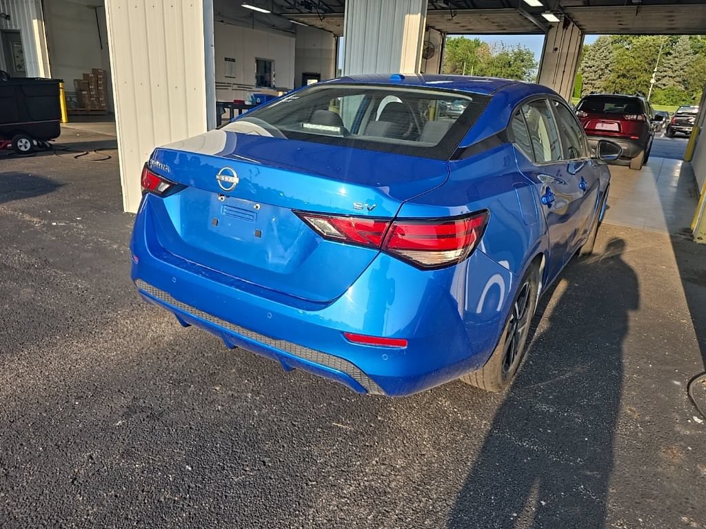 Used 2024 Nissan Sentra SV FWD image 4