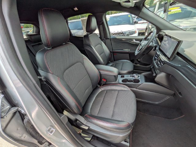 Certified 2023 Ford Escape ST-Line w/ Tech Pack #1 AWD/4WD image 22