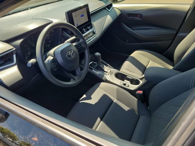 Used 2024 Toyota Corolla LE FWD image 3