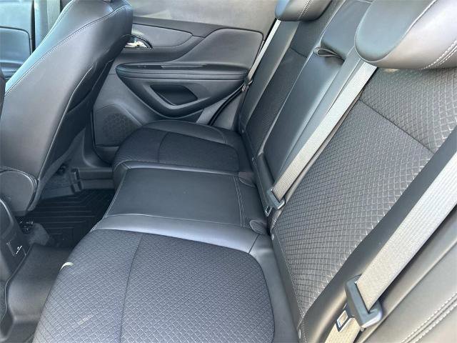 Used 2022 Buick Encore Preferred w/ Safety Package image 18