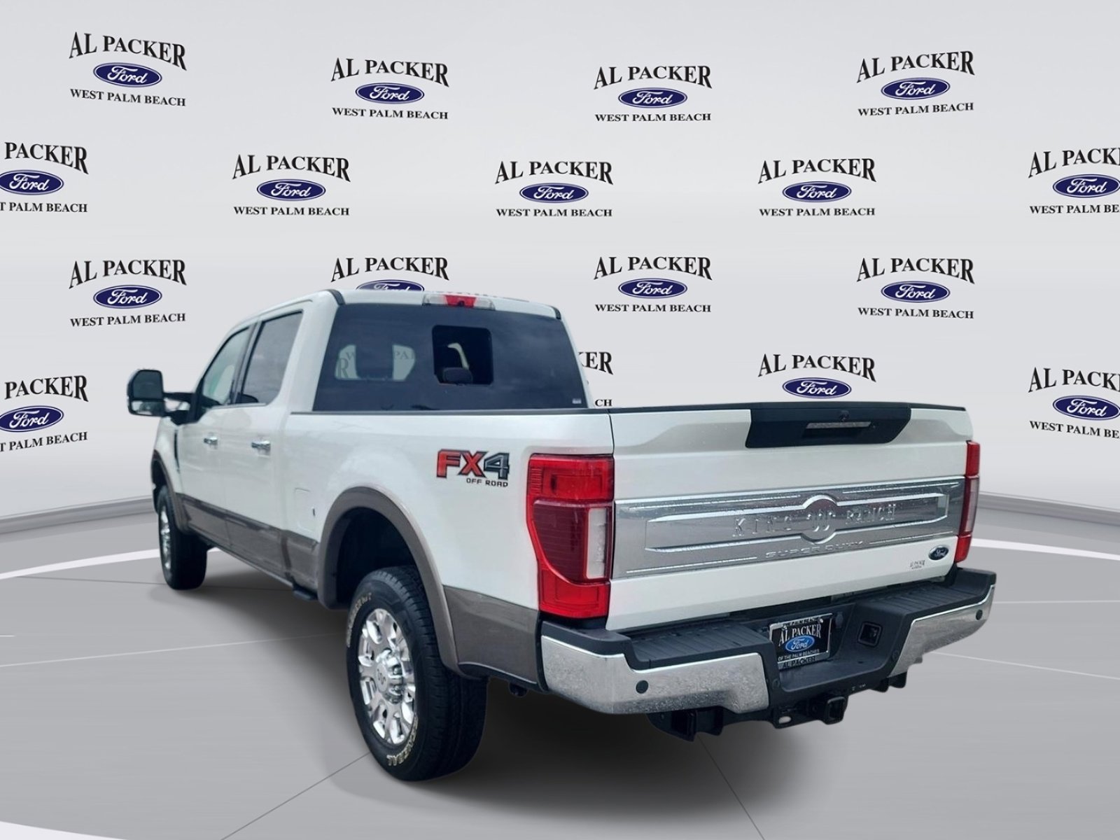 Certified 2022 Ford F250 King Ranch w/ King Ranch Ultimate Package AWD/4WD image 3