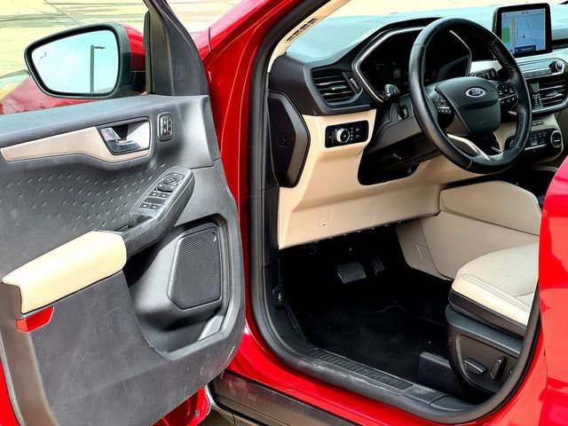 Certified 2020 Ford Escape SEL FWD image 8