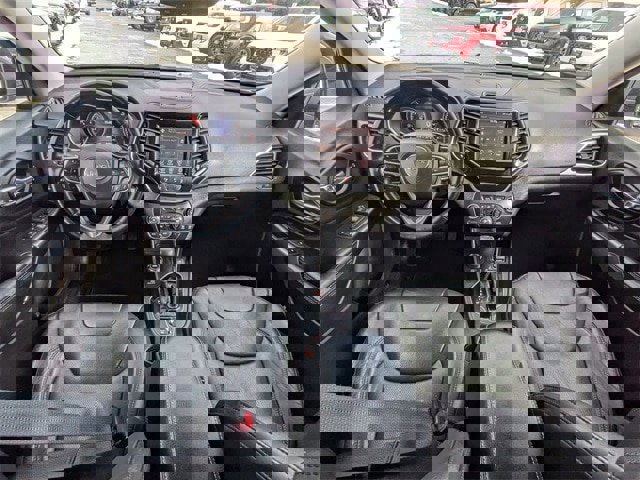 Used 2021 Jeep Cherokee Limited w/ Elite Package image 32