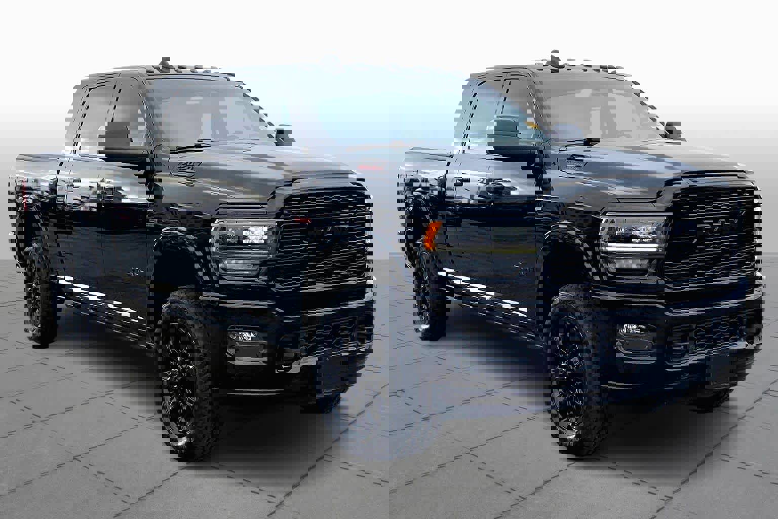 Used 2022 RAM 2500 Limited image 5