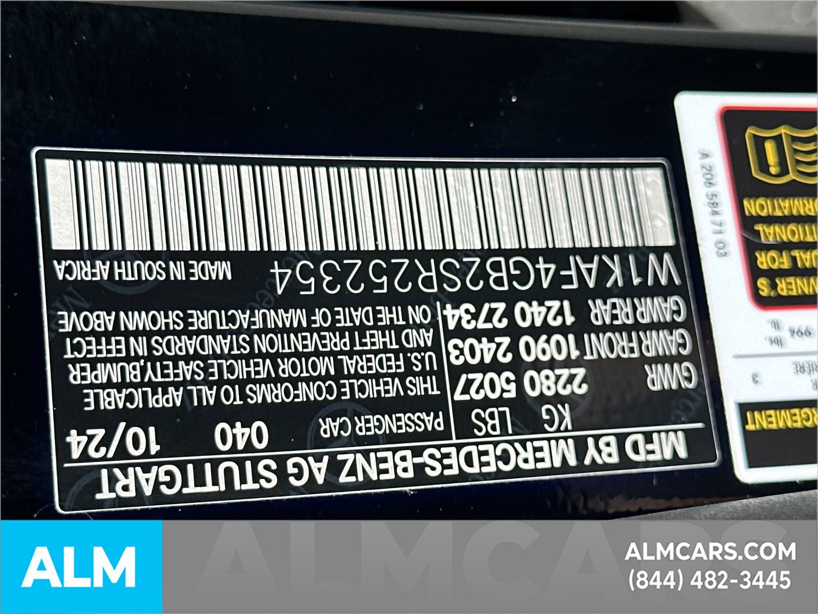 Used 2025 Mercedes-Benz C 300 Sedan image 36