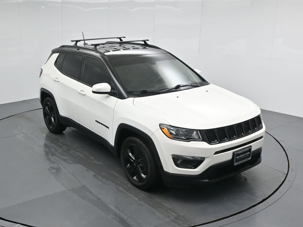 Used 2020 Jeep Compass Latitude image 4