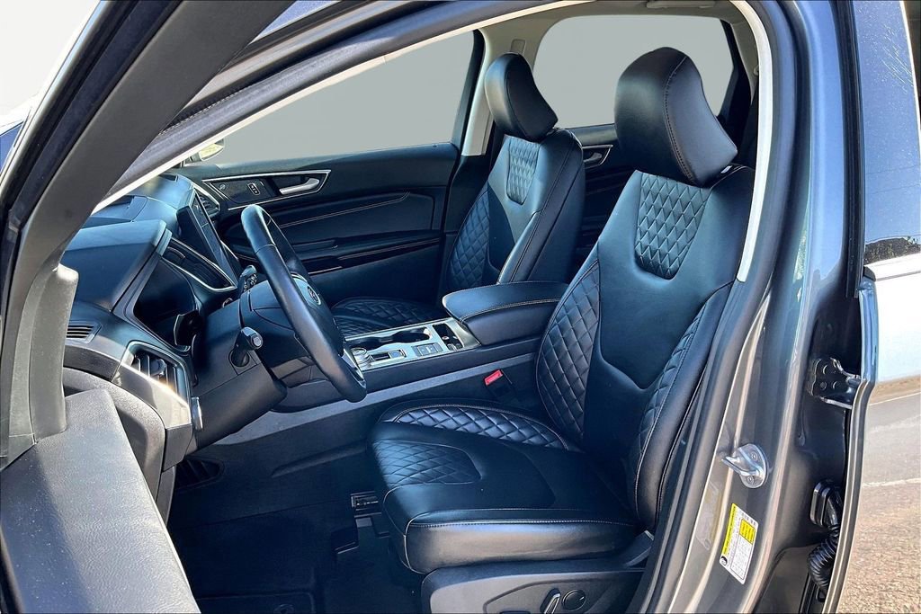 Certified 2023 Ford Edge Titanium w/ Cargo Accessory Package AWD/4WD image 25