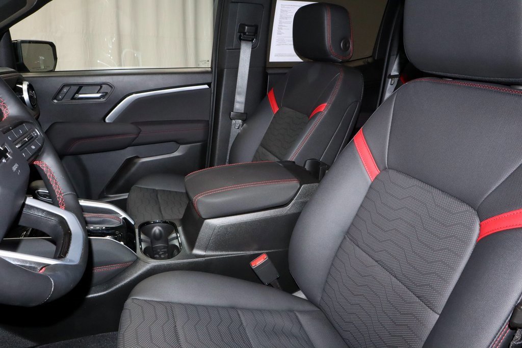 Used 2026 Chevrolet Colorado Z71 w/ Technology Package image 26