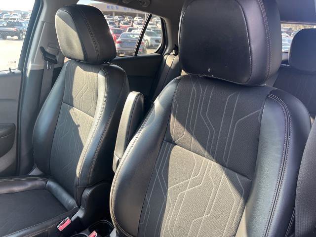 Used 2021 Chevrolet Trax LT image 7