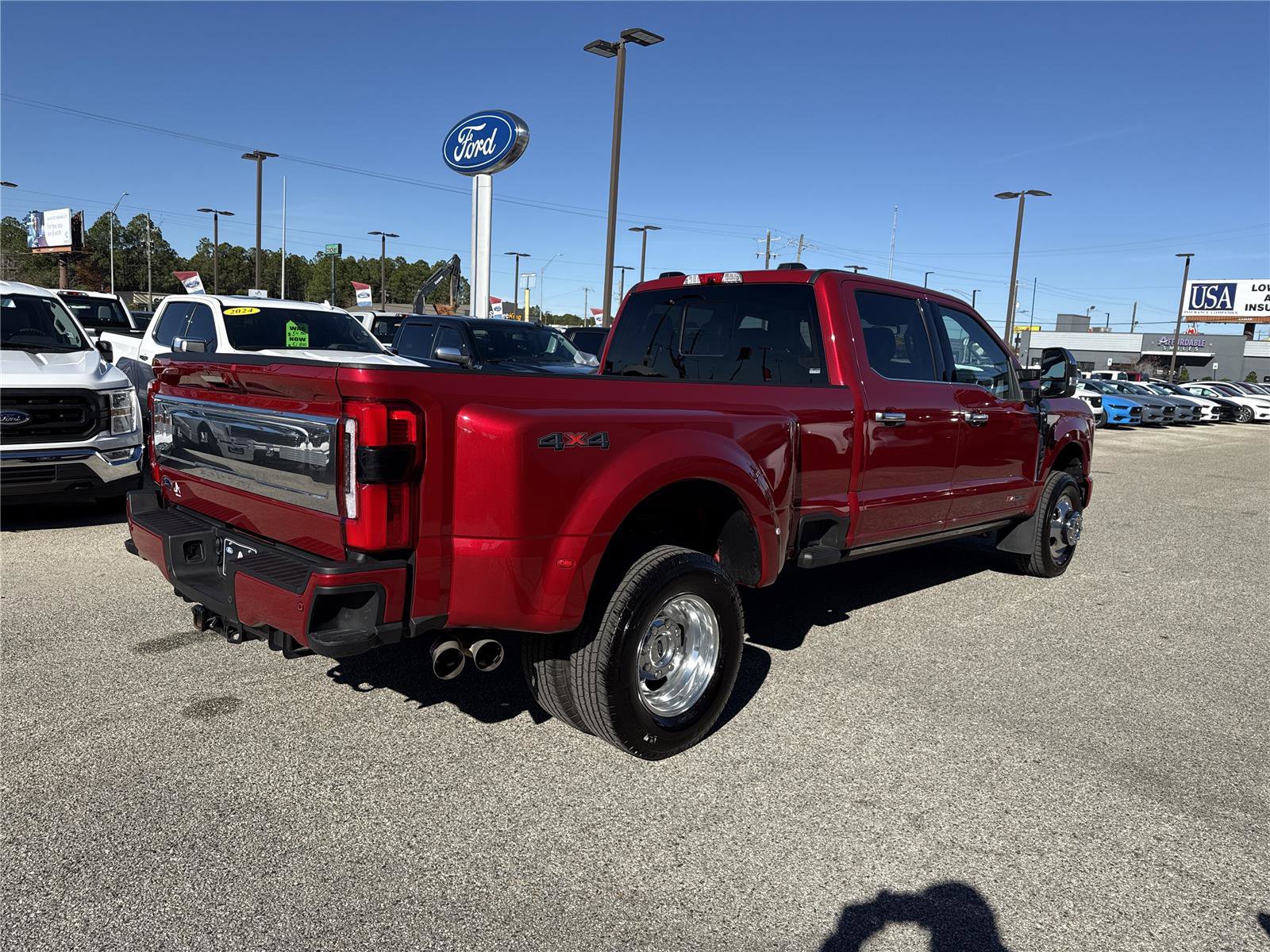 Certified 2024 Ford F350 Limited image 3