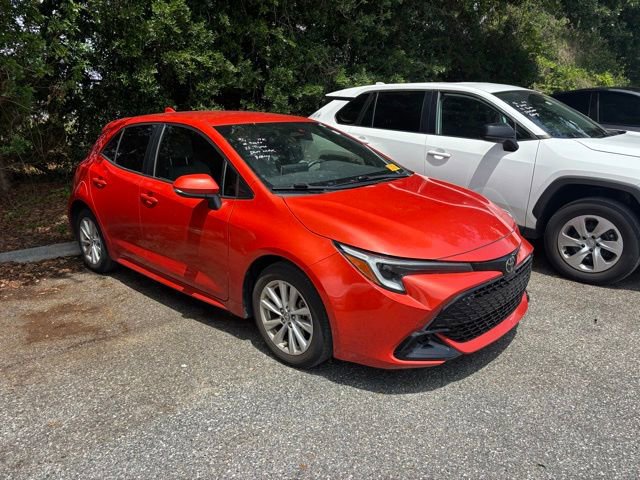 Used 2023 Toyota Corolla SE w/ SE Premium Package FWD image 7