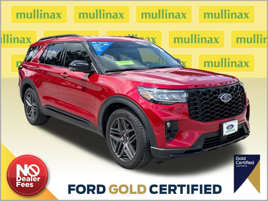 Certified 2025 Ford Explorer ST-Line w/ Premium Package RWD image 1