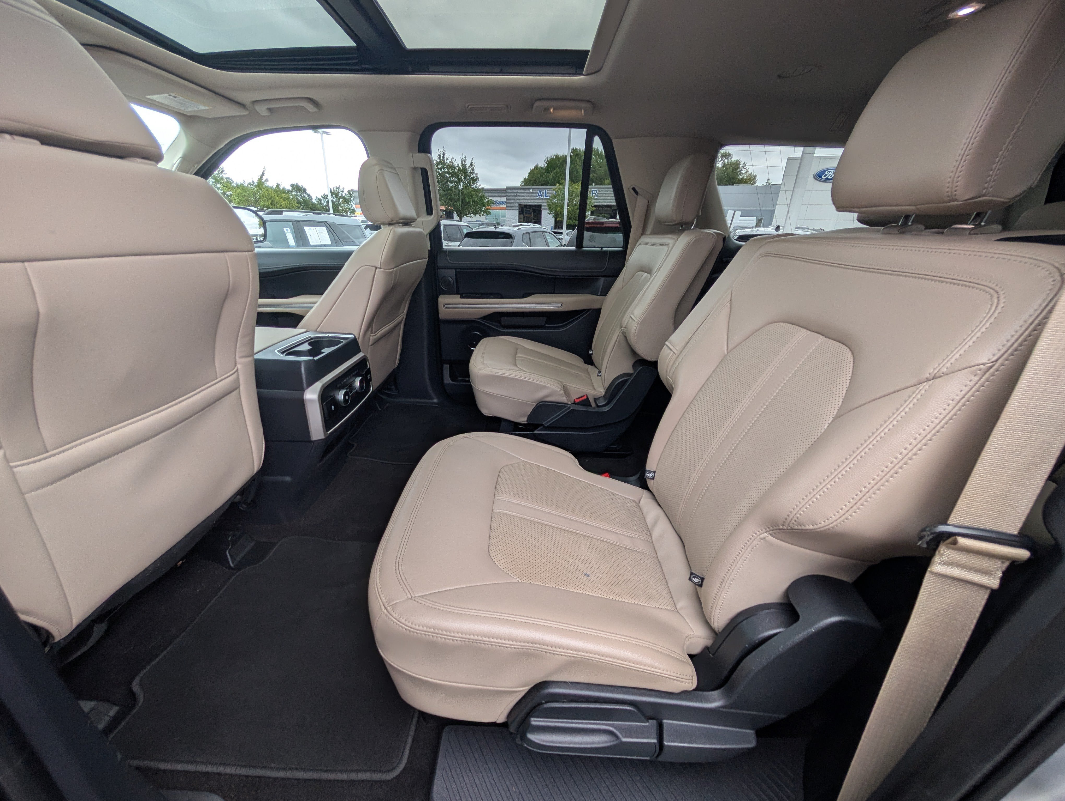 Certified 2022 Ford Expedition Max Limited AWD/4WD image 19