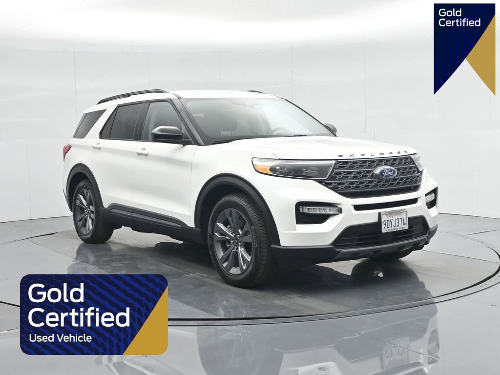 Certified 2022 Ford Explorer XLT w/ Equipment Group 202A