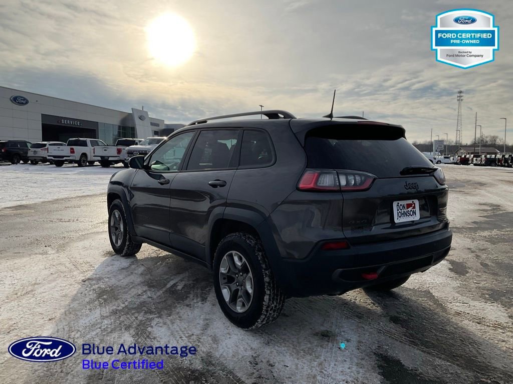 Used 2019 Jeep Cherokee Trailhawk w/ Cold Weather Group image 3