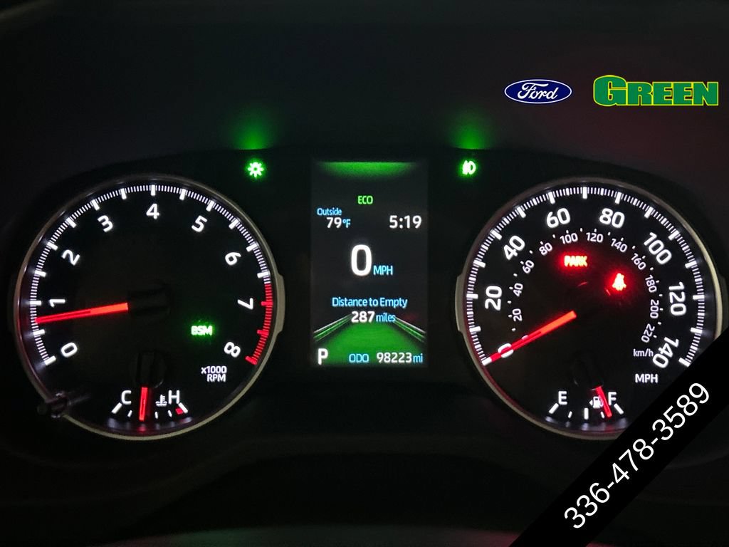Used 2021 Toyota RAV4 XLE FWD image 11