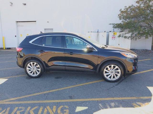 Certified 2021 Ford Escape Titanium w/ Titanium Elite Package AWD/4WD image 9