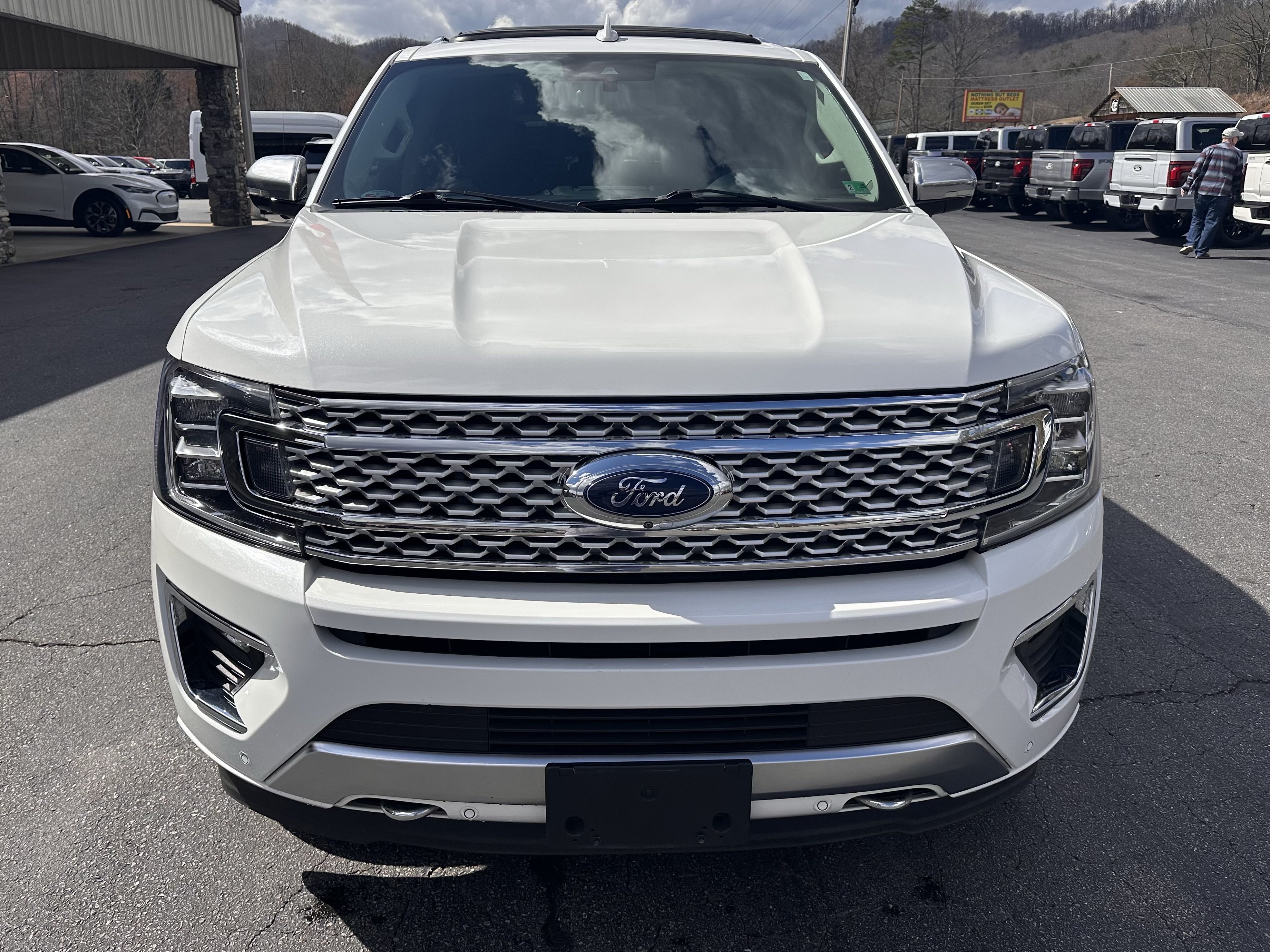 Certified 2021 Ford Expedition Max Platinum AWD/4WD image 3