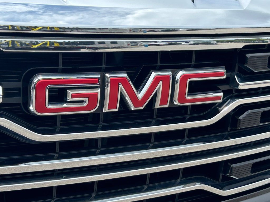Used 2026 GMC Sierra 1500 SLT RWD image 21