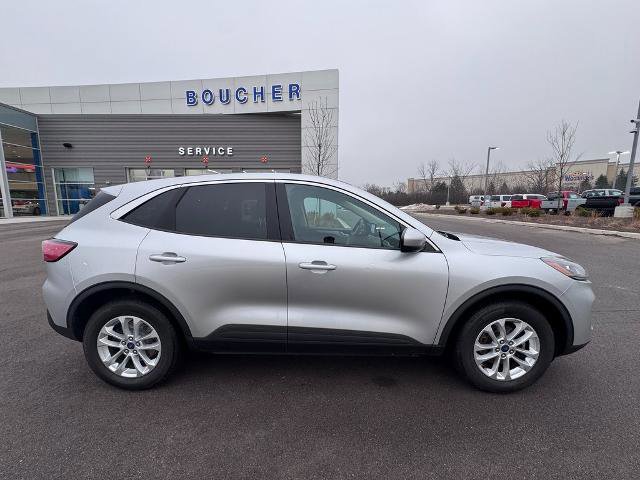 Certified 2020 Ford Escape SE image 2