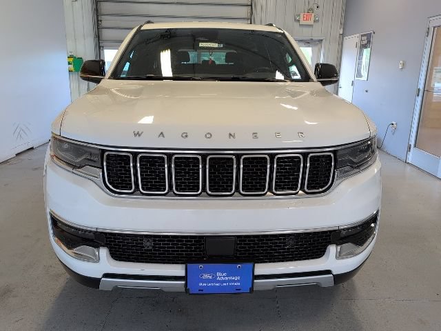 Used 2023 Jeep Wagoneer Series II AWD/4WD image 6