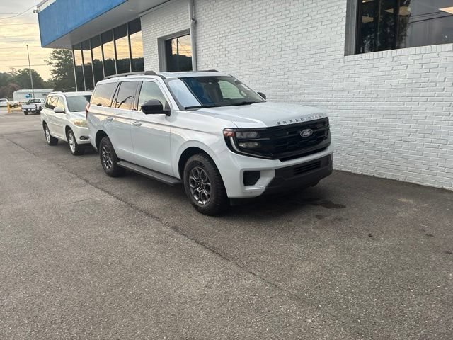 Certified 2025 Ford Expedition Active RWD image 40
