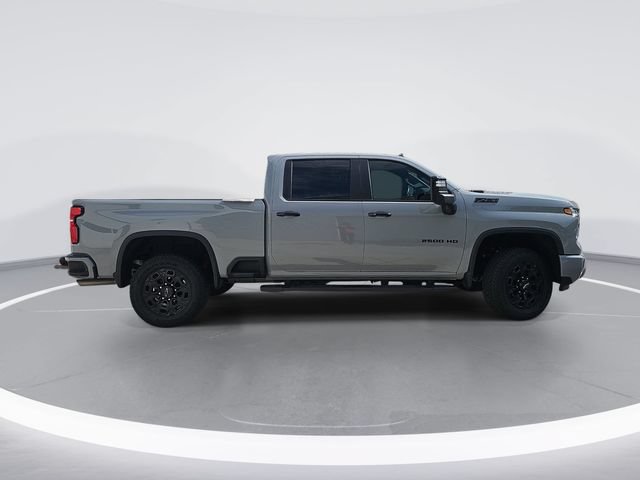 Used 2024 Chevrolet Silverado 2500 LT w/ Z71 Sport Edition AWD/4WD image 5
