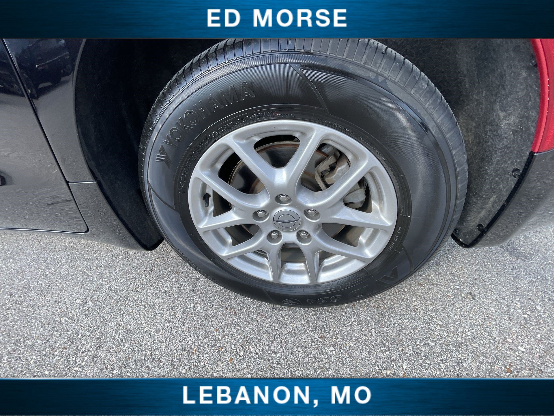Used 2025 Chrysler Pacifica Select FWD image 30