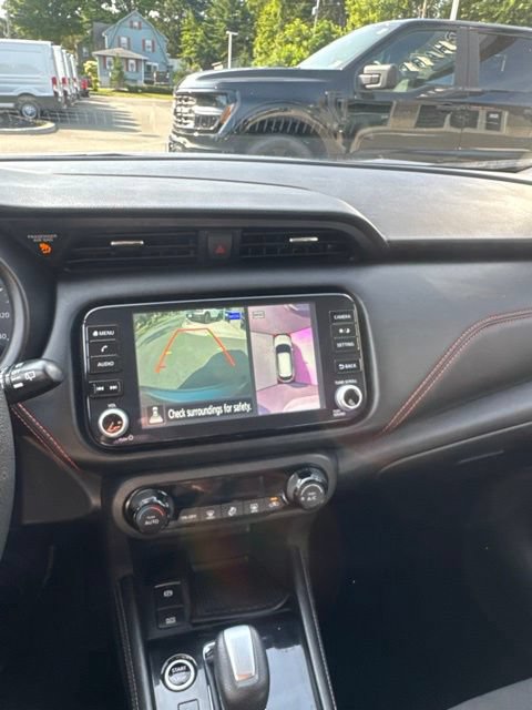 Used 2024 Nissan Kicks SR FWD image 36