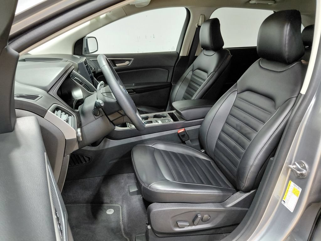 Certified 2024 Ford Edge SEL w/ Convenience Package AWD/4WD image 5