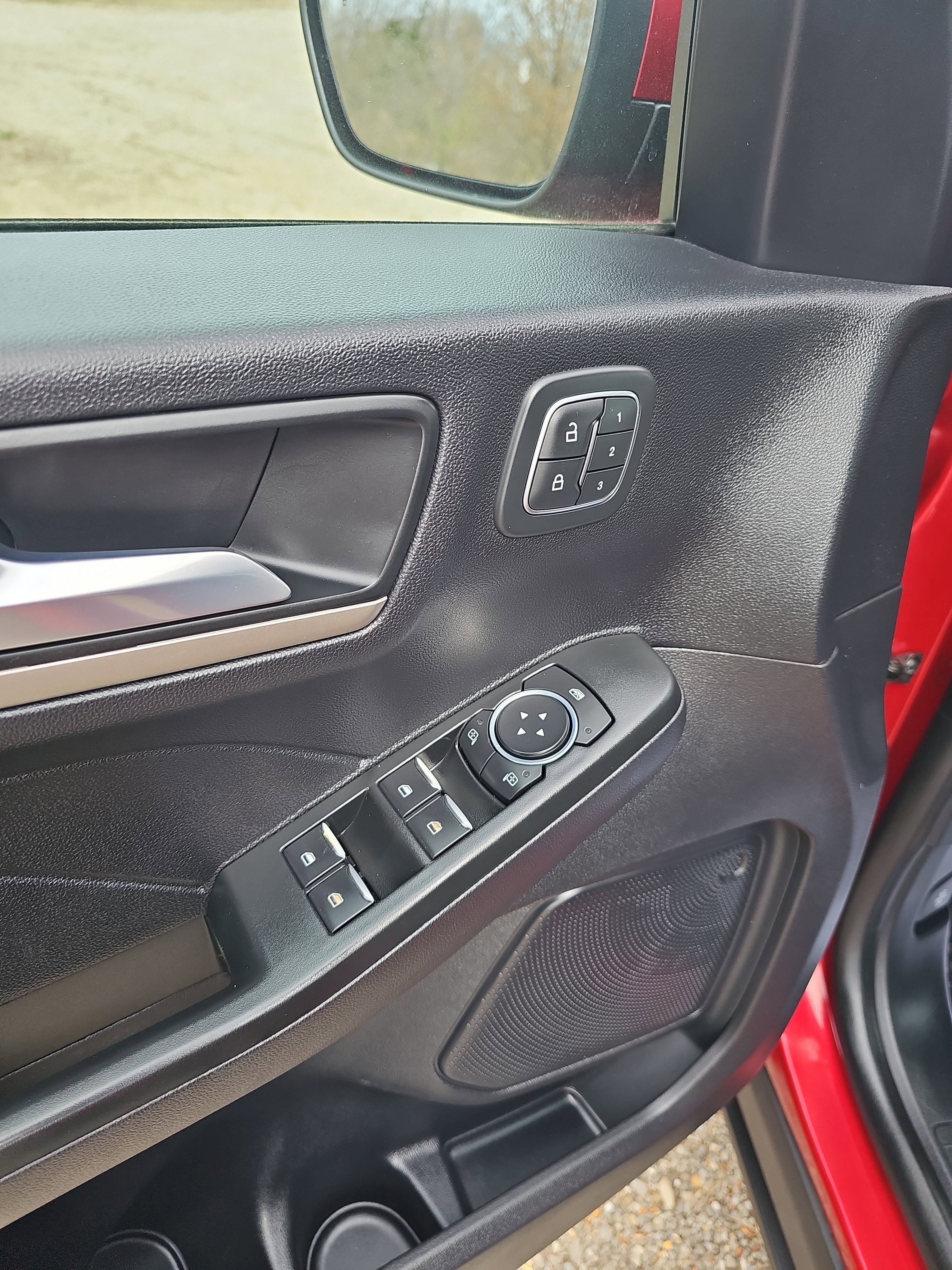 Certified 2022 Ford Escape SEL w/ Technology Package image 23