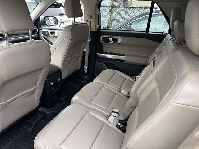 Certified 2021 Ford Explorer XLT w/ Equipment Group 202A AWD/4WD image 12