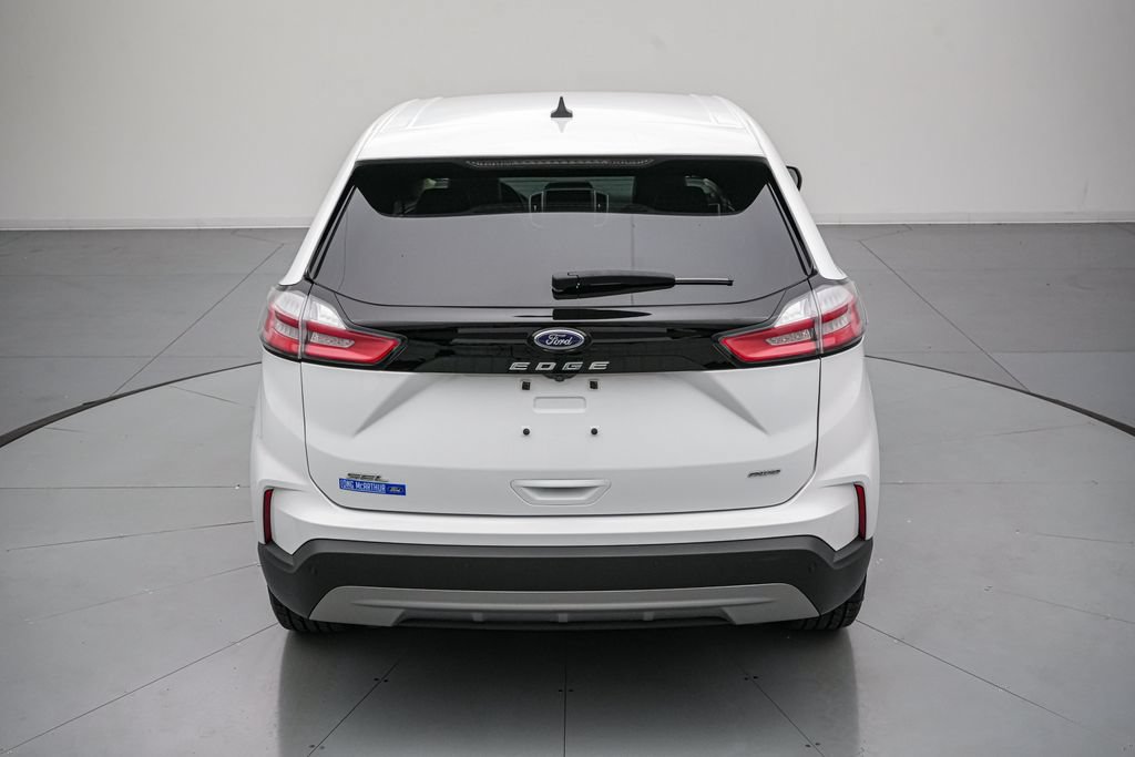 Certified 2024 Ford Edge SEL w/ Convenience Package AWD/4WD image 5