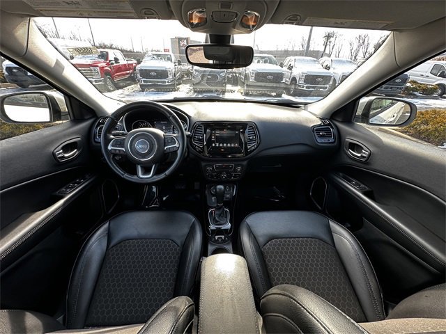 Used 2020 Jeep Compass Latitude image 10