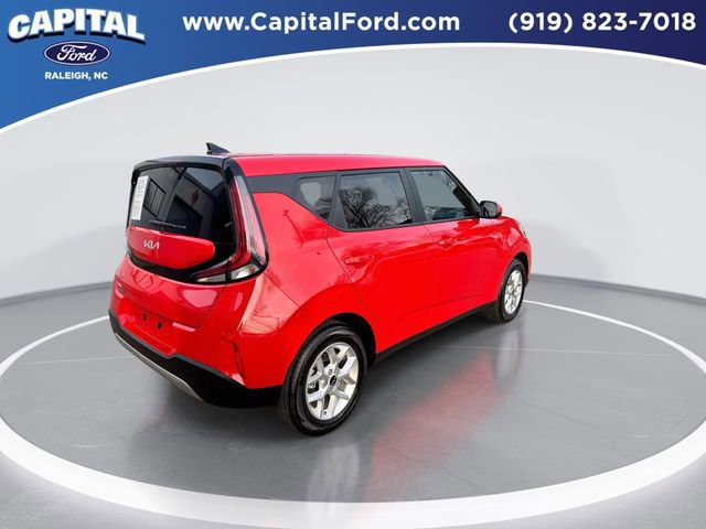 Used 2025 Kia Soul LX w/ LX Technology Package image 6