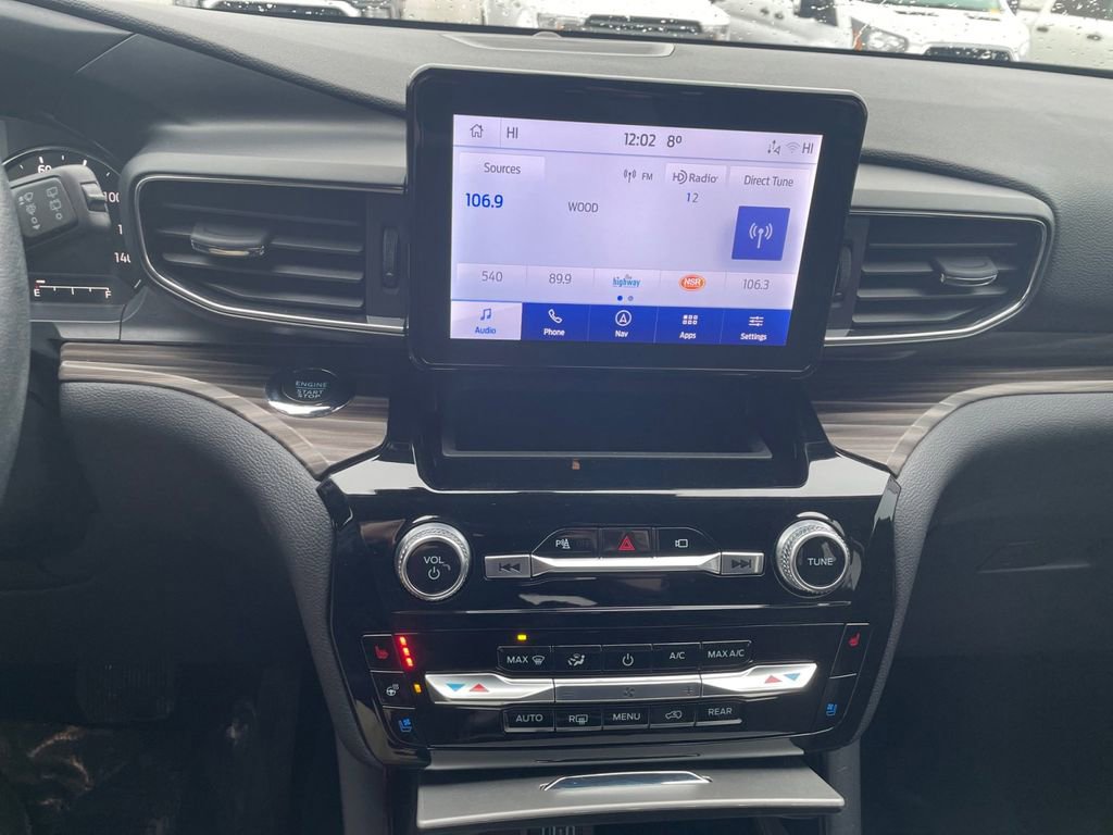 Certified 2022 Ford Explorer Limited AWD/4WD image 20