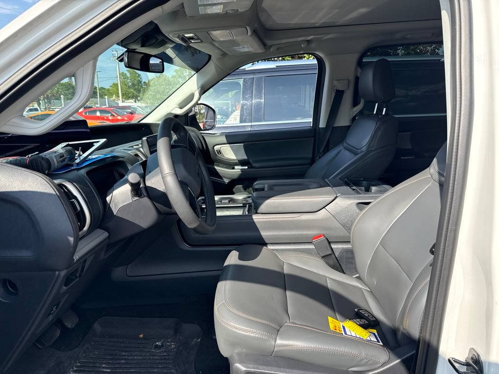 Certified 2025 Ford Expedition Active RWD image 9