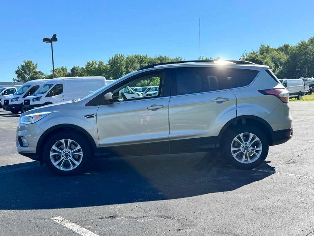 Certified 2018 Ford Escape SEL AWD/4WD image 4