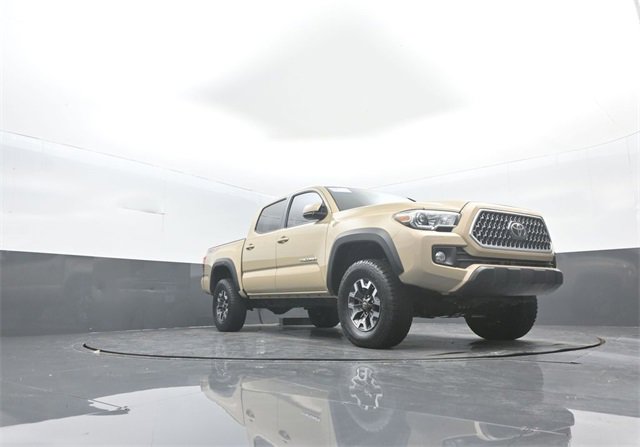 Used 2019 Toyota Tacoma TRD Off-Road image 26