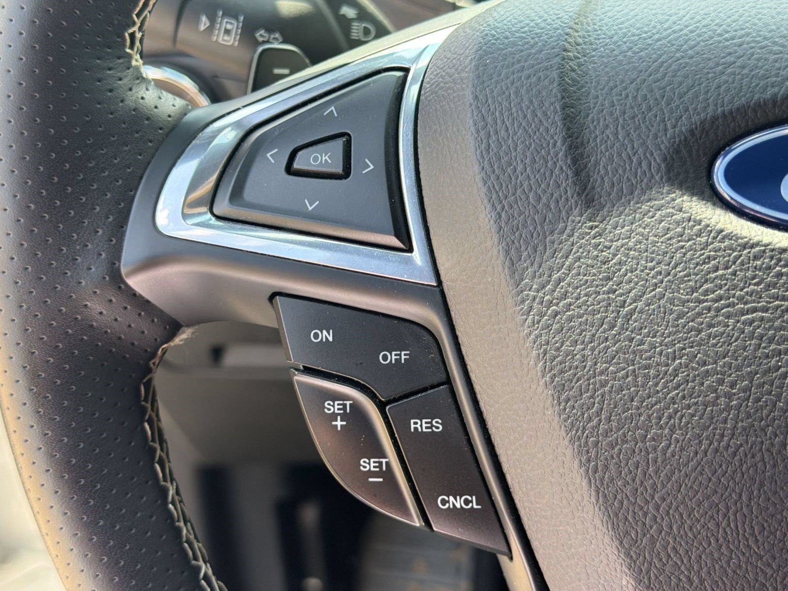 Certified 2023 Ford Edge ST AWD/4WD image 17