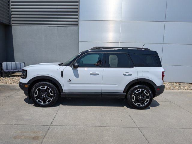 Certified 2024 Ford Bronco Sport Outer Banks AWD/4WD image 7