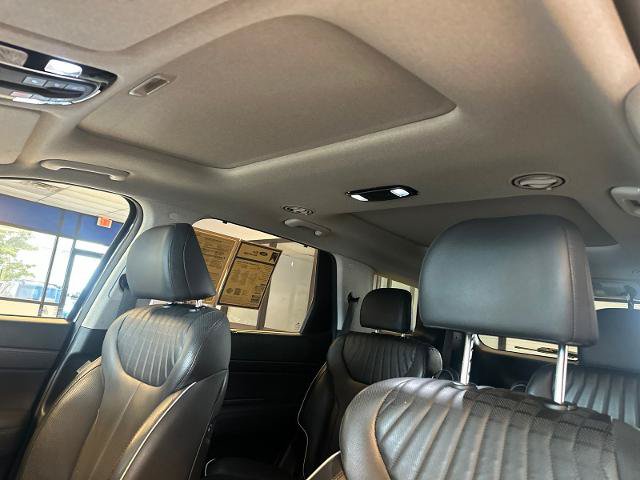 Used 2023 Hyundai Palisade Limited AWD/4WD image 11