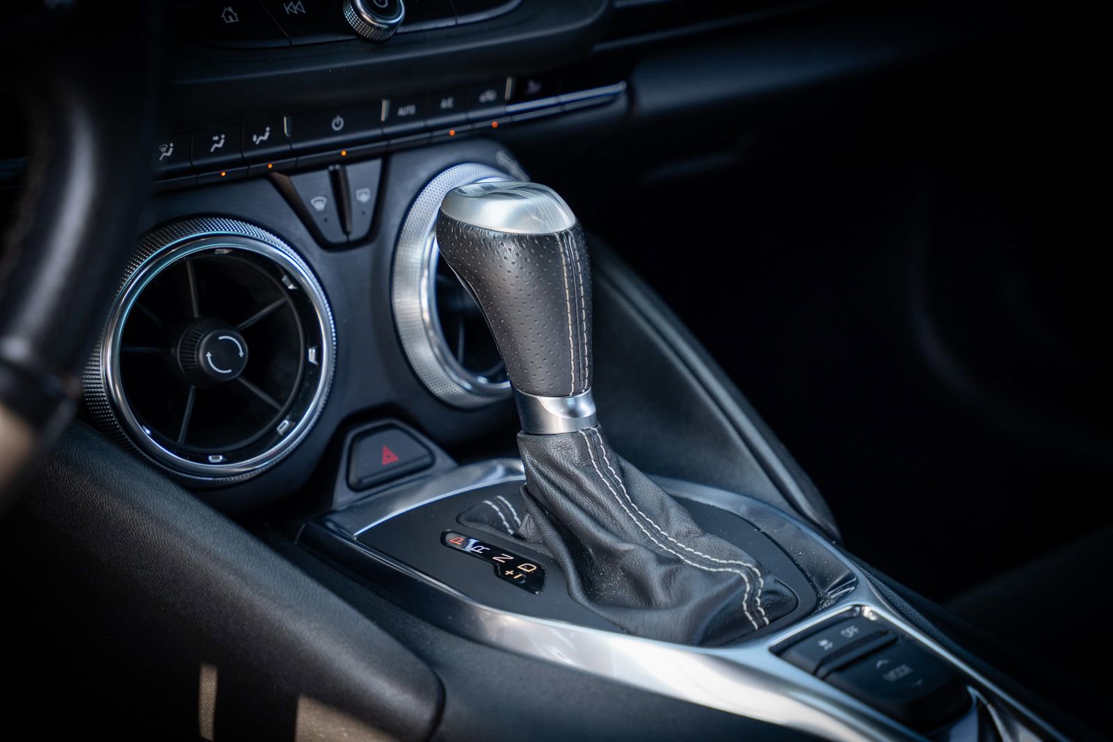 Used 2018 Chevrolet Camaro SS image 32