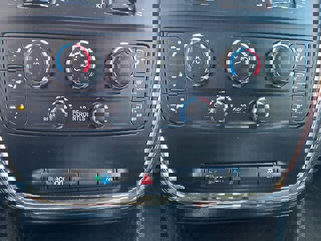 Used 2018 Dodge Grand Caravan SXT w/ Blacktop Package image 20