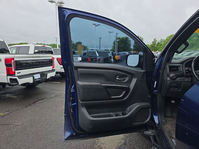 Used 2022 Nissan Titan PRO-4X w/ Off Road Protection Package AWD/4WD image 20
