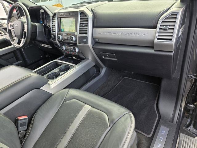 Certified 2018 Ford F450 Platinum w/ Platinum Ultimate Package image 22