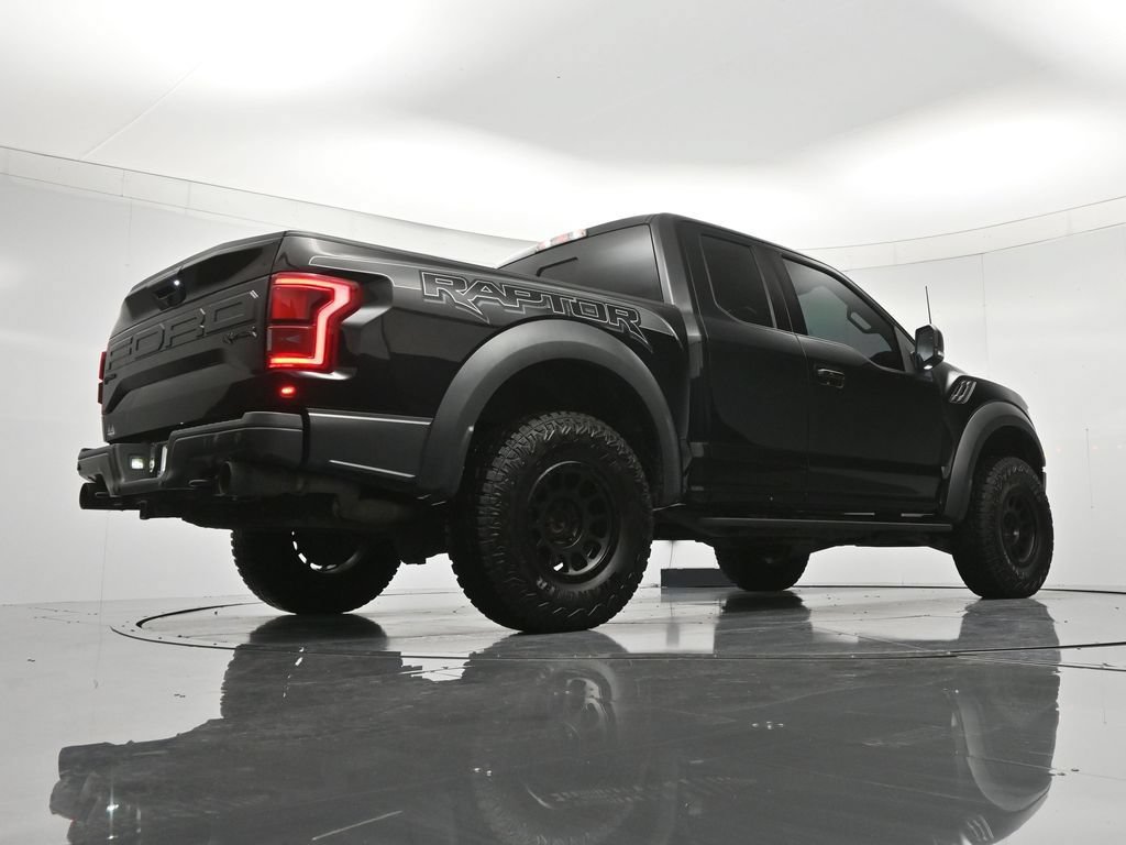 Certified 2018 Ford F150 Raptor w/ Equipment Group 802A Luxury AWD/4WD image 42